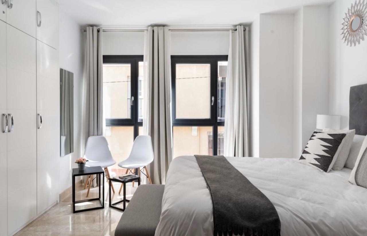 Ancha Del Carmen Ave Centro Malaga Madmar Lujo New Zambrano Appartement Buitenkant foto